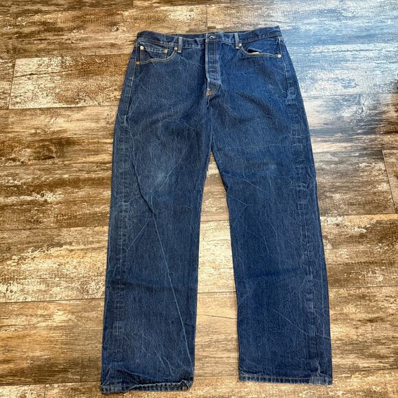 Levis 501 Jeans Mens 42x36 Straight Leg‎ Button Fly Classic Vintage Denim Work - Picture 11 of 11